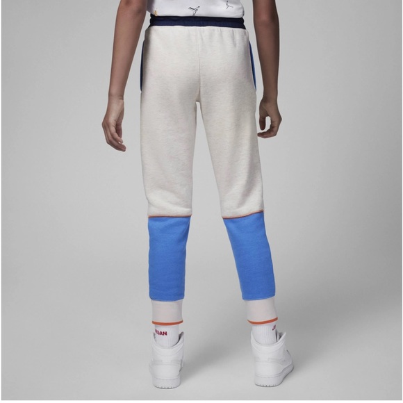 NWT Girls Jordan Color Blocked Fleece Pants / Sweatpants SZ: XL - Picture 3 of 14